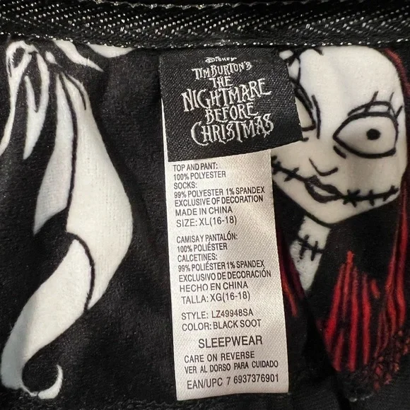 Nightmare Before Christmas Velour Sleep Shirt Size XL 16/18 Long Sleeve Soft - Picture 4 of 5